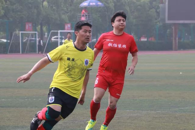 塔图姆35+14绿军擒公牛7连胜 活塞大胜步行者